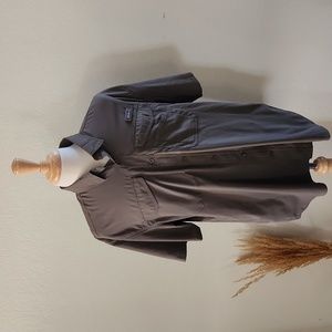 Eddie Bauer Short Sleeve Button Down Shirt